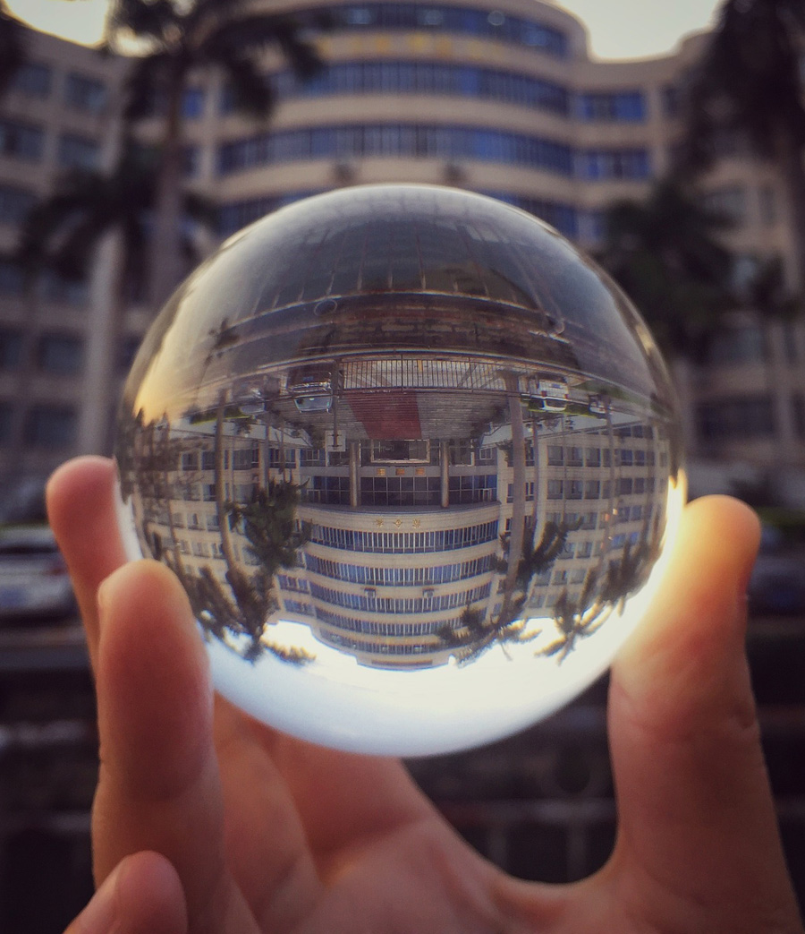 No crystal ball needed: Close calls predict the (dangerous) future