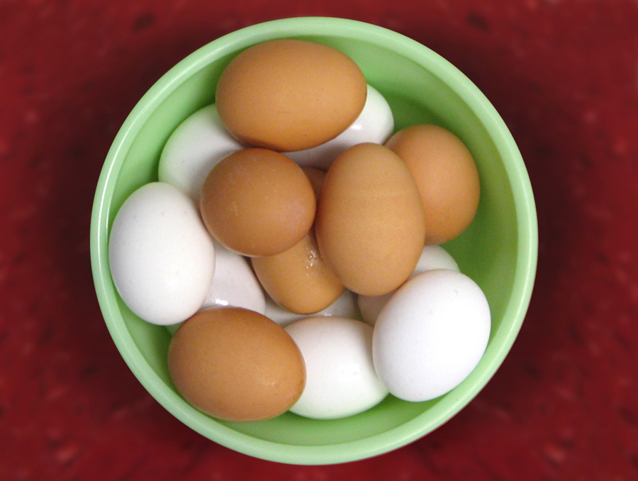 Egg, chicken prices rise