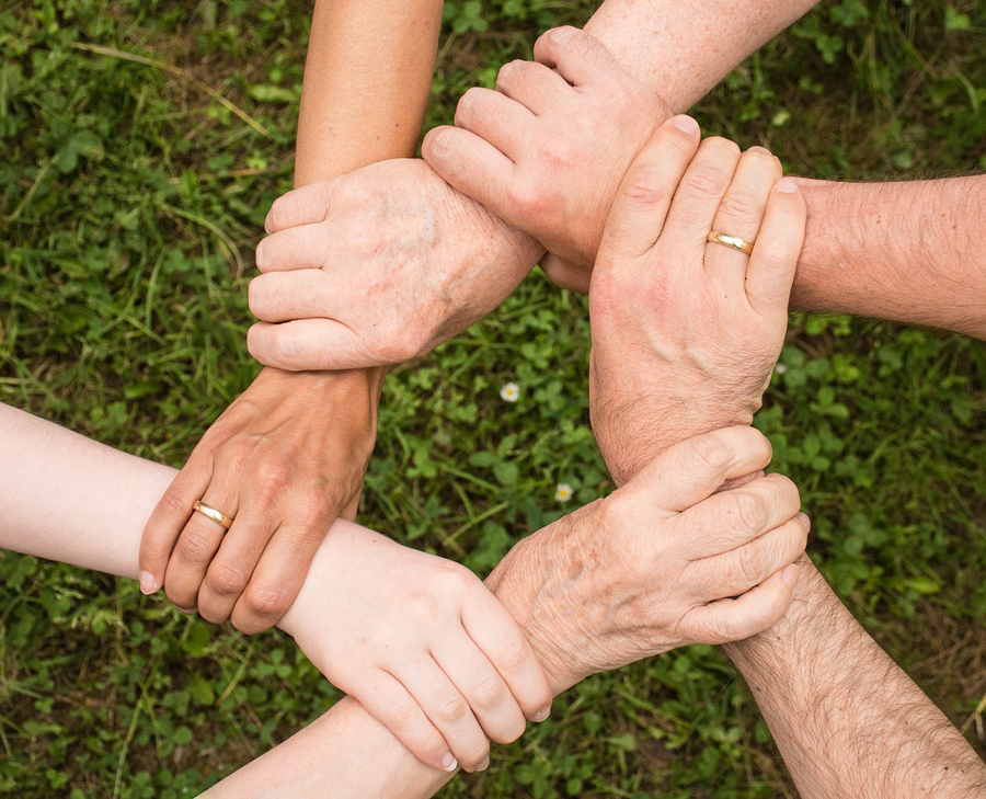 Five steps for keeping the family together in the future