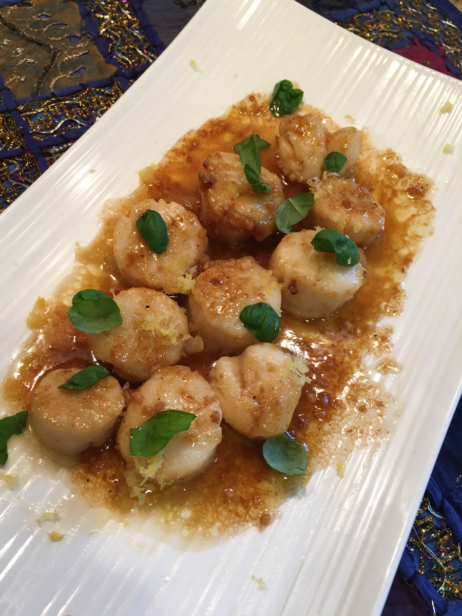Easy Garlic-Lemon Scallops