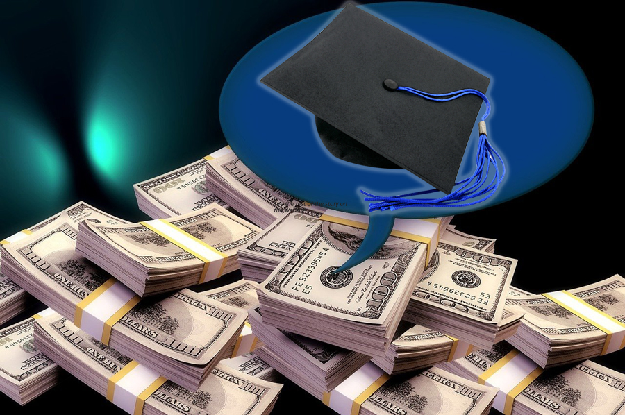 Weigh the pros and cons before refinancing student loans