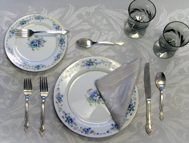 Dining with toddlers: Try a dress rehearsal