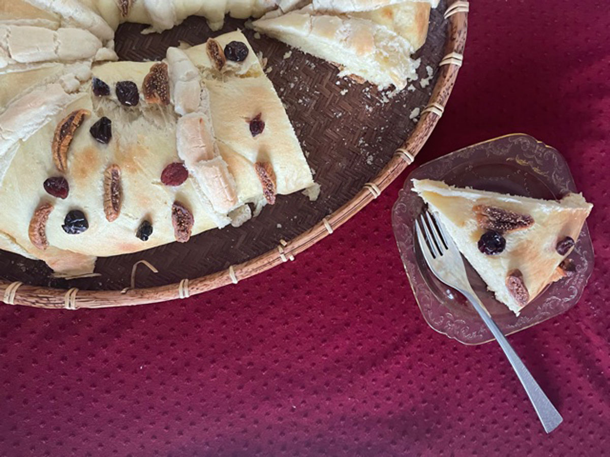 Celebrate with traditional Mexican Rosca de Reyes