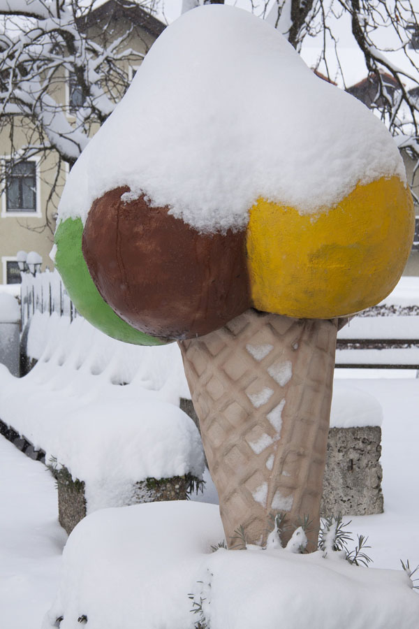 Kid-friendly snow ice cream
