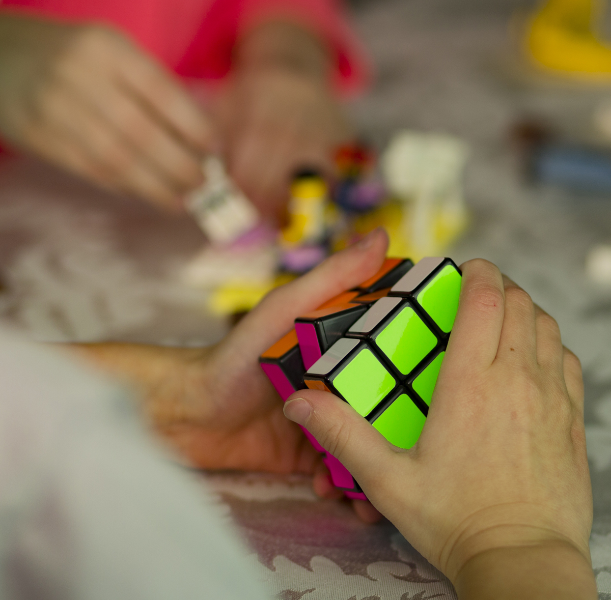 Choosing safe toys for eye and brain development